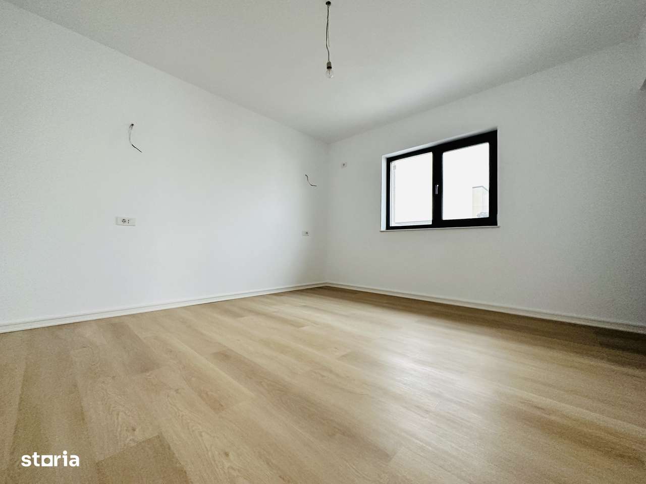 Casa Individuala - 4 Camere 300 mp-  - Comuna Berceni- La 163.900-8