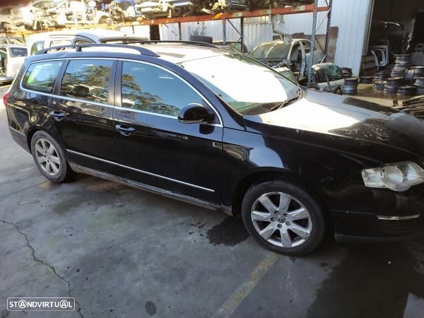 Vidro Porta Frente Direita Volkswagen Passat Variant (3C5) - 1