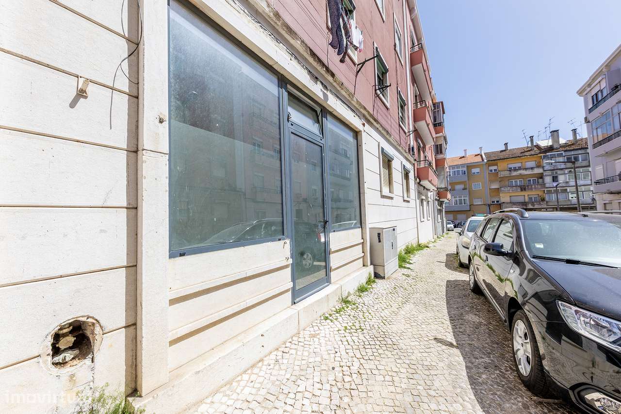 Loja para venda em Alcântara com 72 m2-0