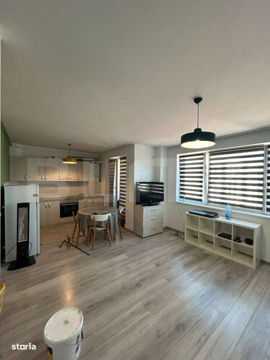 Studio 43 mp, Balcon, Nisa de Dormit, Parcul Feroviarilor, Semicentral - Imagine principală: 2/6