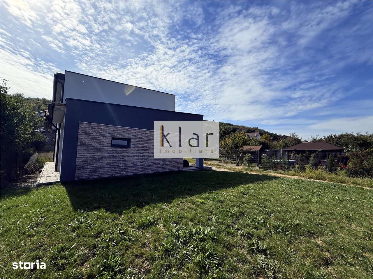 Casa  moderna  finisata  cu 550mp teren la limita Cluj Napoca cu Dezmi - Imagine principală: 5/20