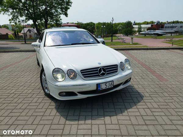 Mercedes-Benz CL 500 - 23