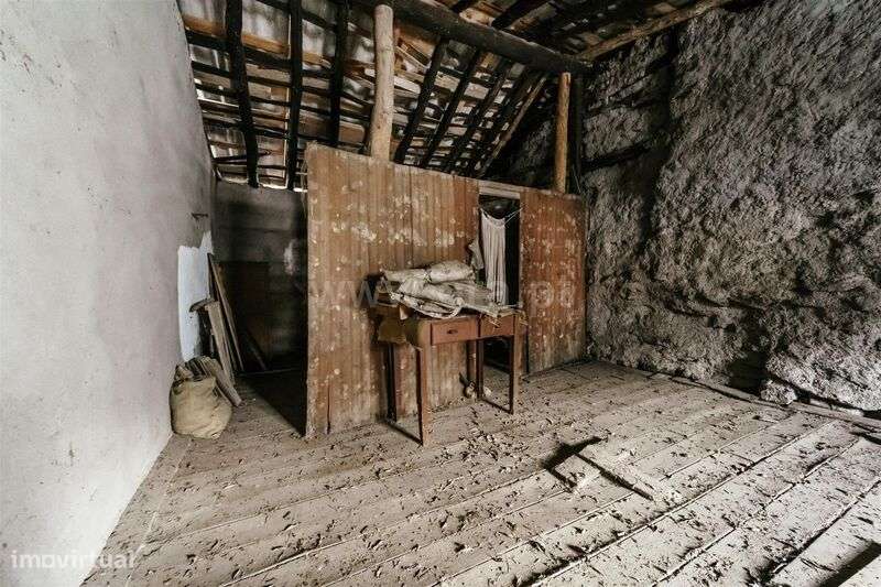 Moradia Rústica T2 / Covilhã, Teixoso - Grande imagem: 5/12