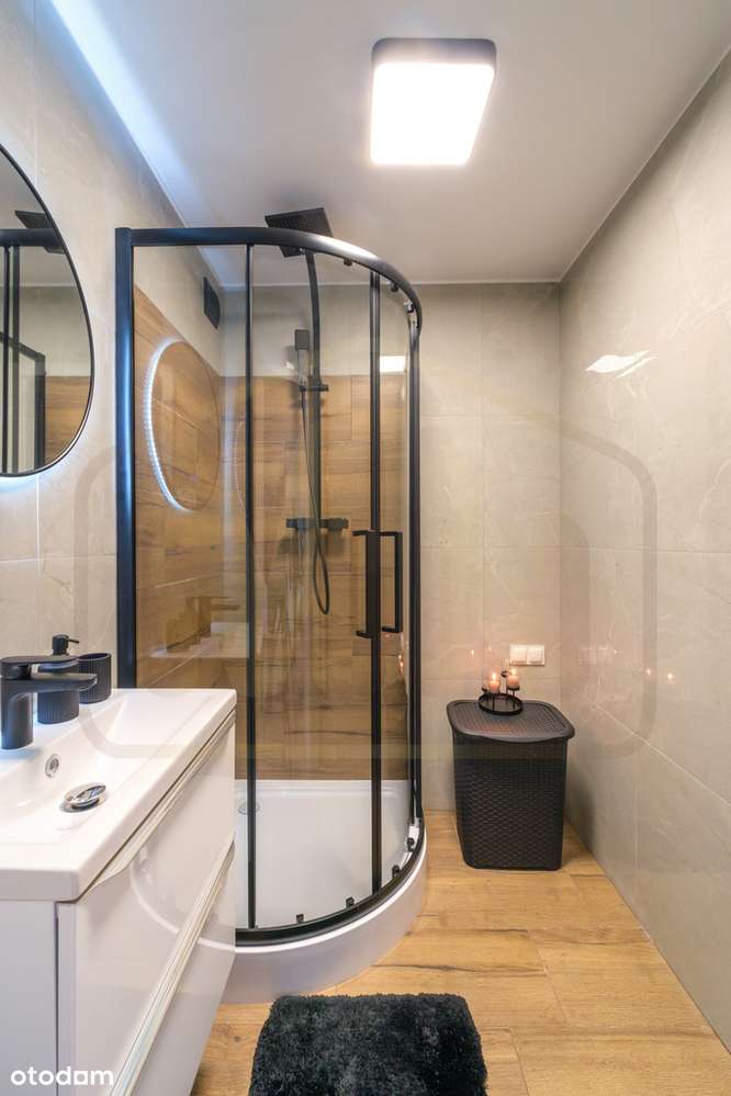 Pięknie wykończone mieszkanie po remoncie Centrum-3