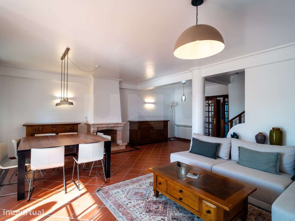 Moradia T3 com Garagem, Piscina e Vista Deslumbrante sobre a Lagoa ... - Grande imagem: 3/32