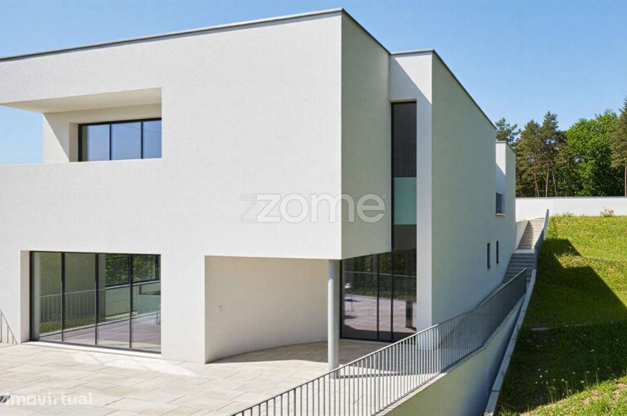 Lote de Terreno com projeto para moradia unifamiliar, em Adoufe.-10