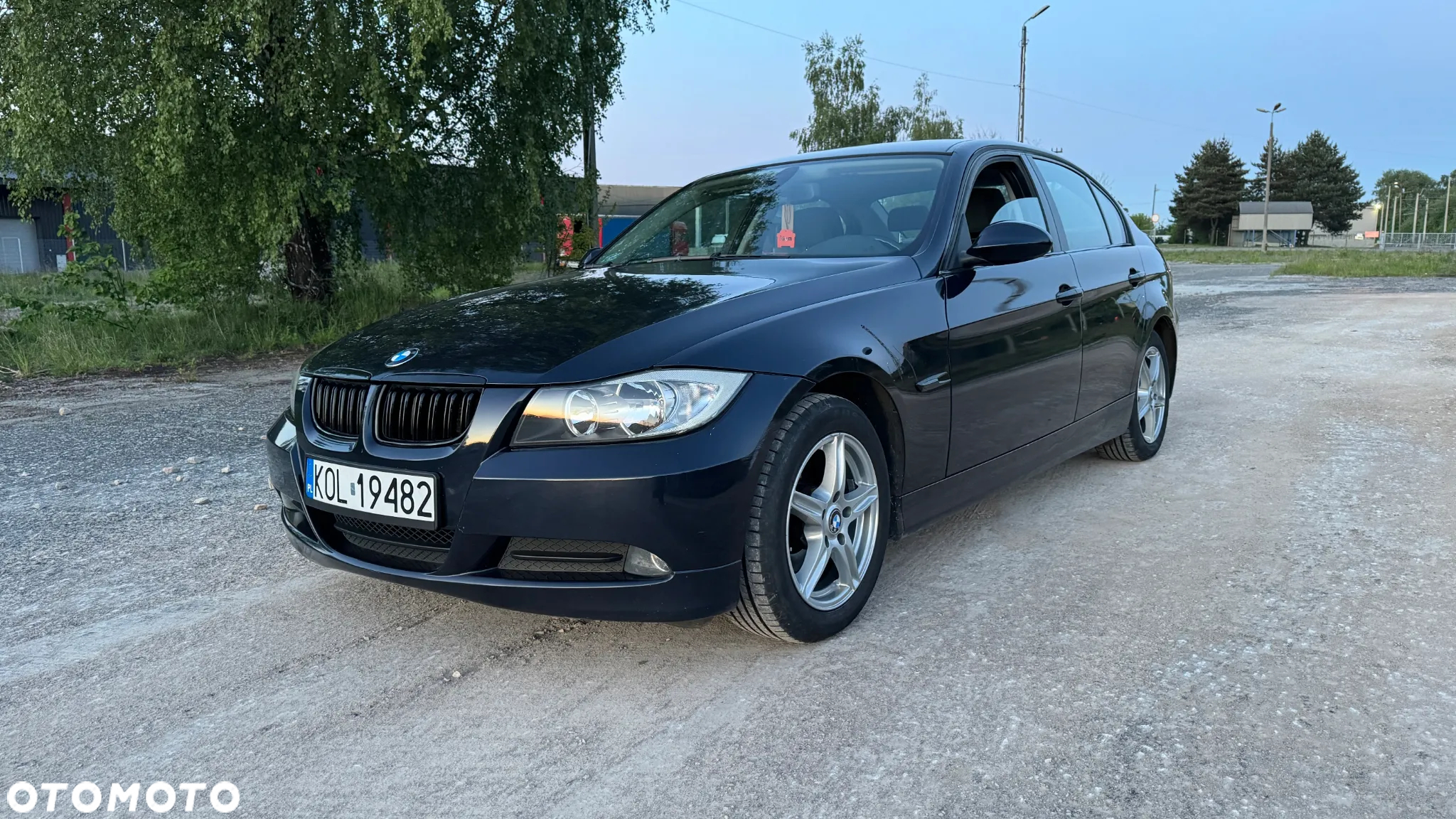 BMW Seria 3 318i - 10