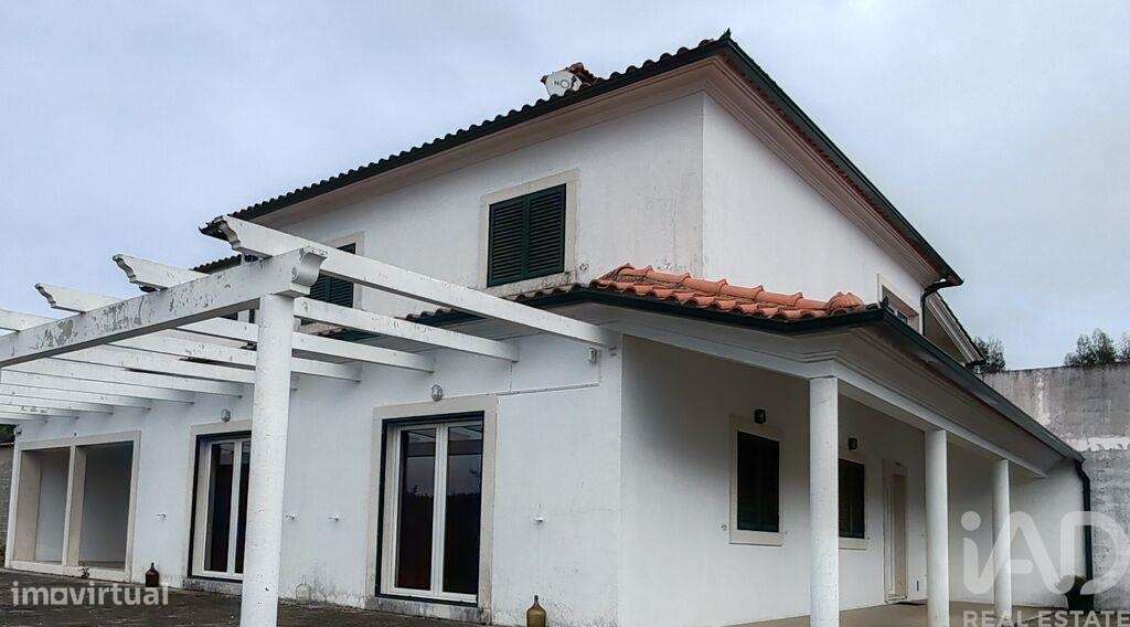 Casa / Villa T4 em Pedrógão Grande de 281,00 m2 - Grande imagem: 4/30