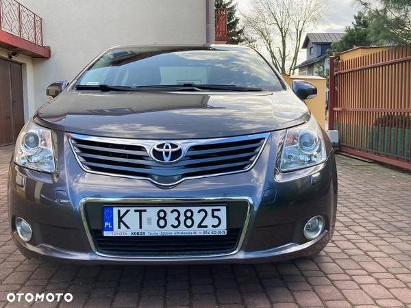 Toyota Avensis 2.0 D-4D Premium - 5