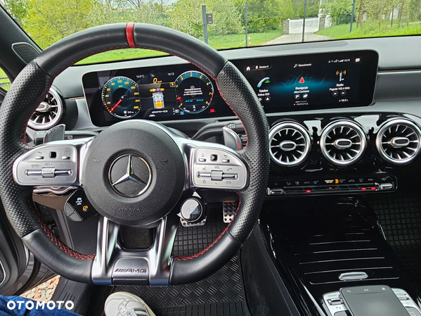 Mercedes-Benz Klasa A 35 AMG 4-Matic 7G-DCT - 10