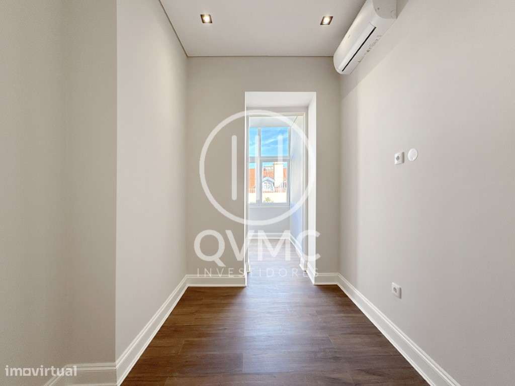 T3 totalmente renovado - Av Almirante Reis-37