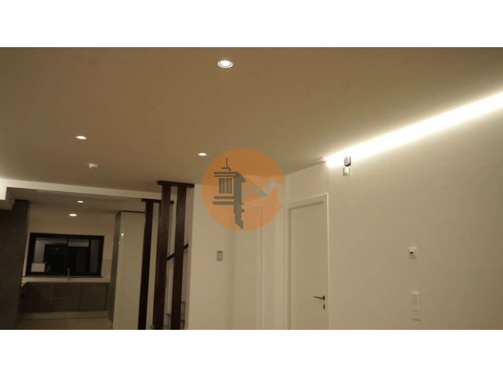 Fantásticas moradias em zona privilegiada da Fuzeta com vista mar! - Grande imagem: 4/88