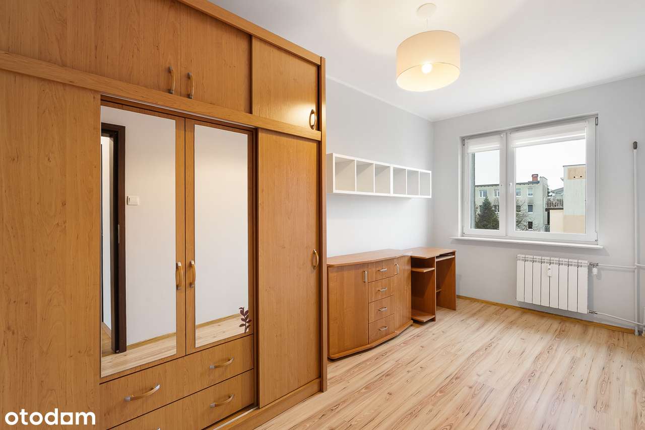 Piękne mieszkanie 4 pokoje i oddzielna kuchnia 77,30 m2-11