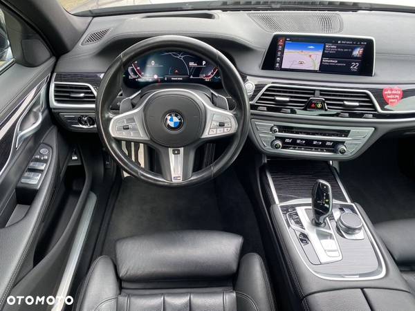 BMW Seria 7 730d xDrive mHEV sport - 10