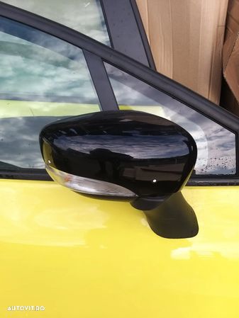 Oglinda Dreapta Fata pentru Renault Clio 4 din 2017, Scurt, Galben - 1