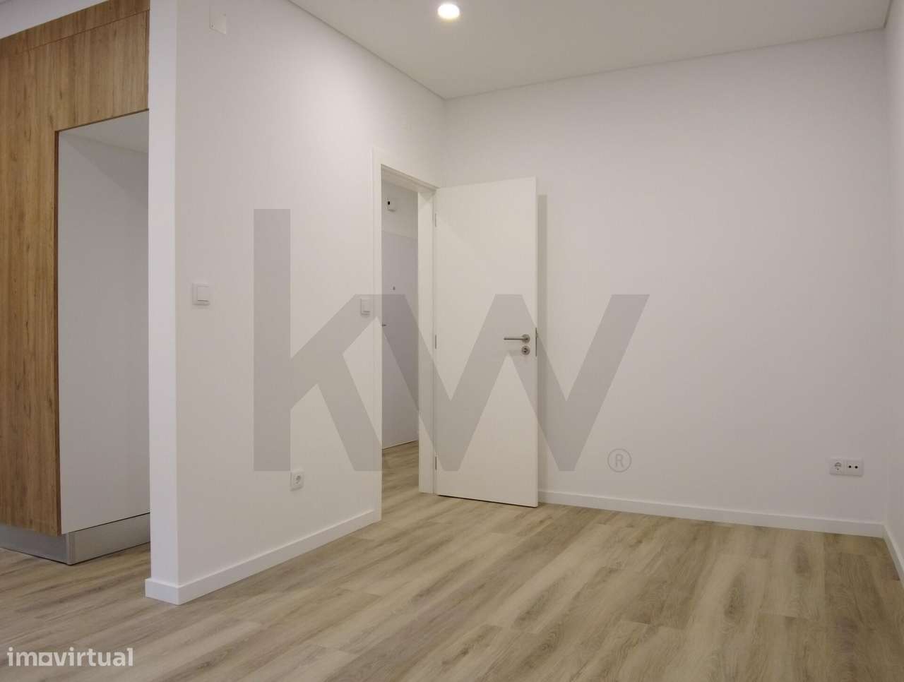 Apartamento T2, remodelado, Barreiro-16