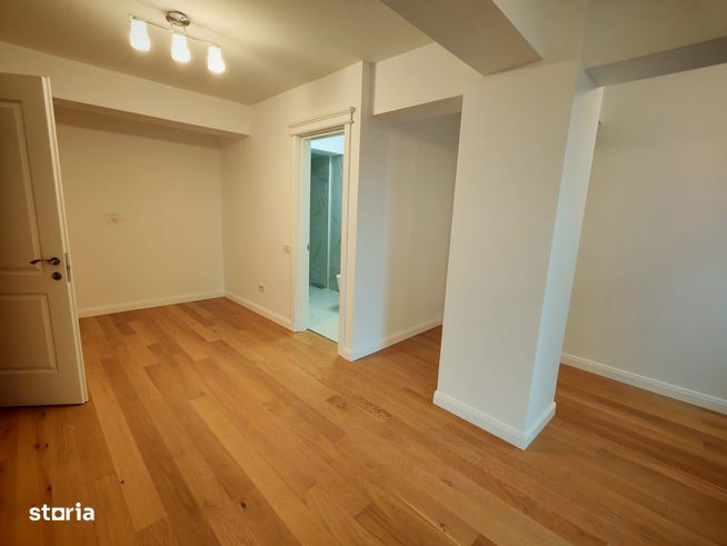 Apartament 3 camere bloc nou-3