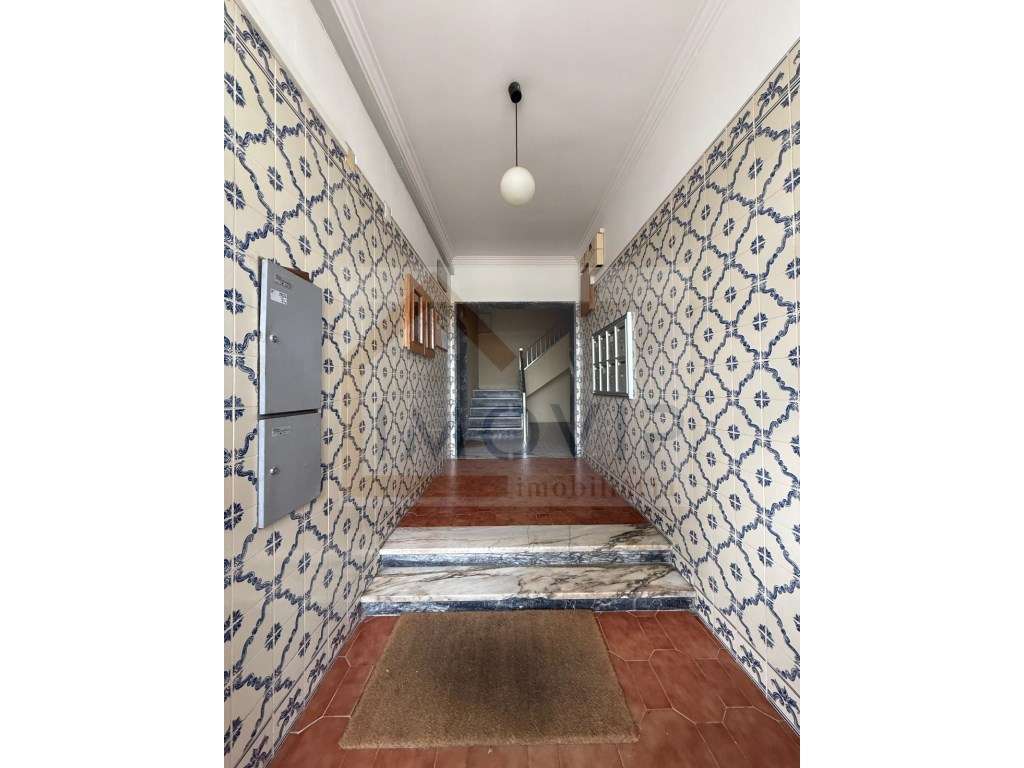 Apartamento T2 Pinhal Novo- zona central-16