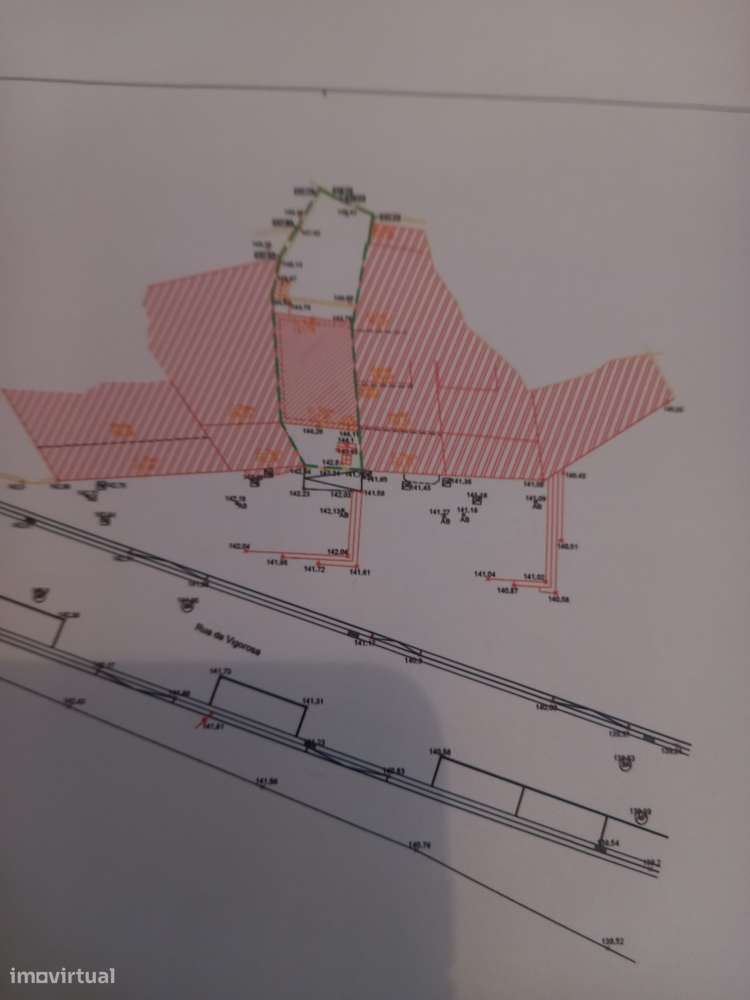 Terreno - Grande imagem: 2/3