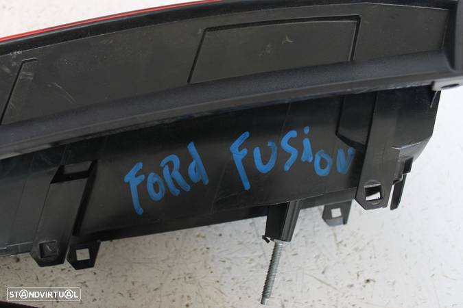 Farolim Ford Fusion - 3
