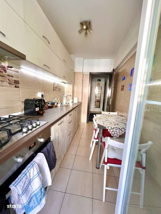 2 camere renovat in bloc Perla-15