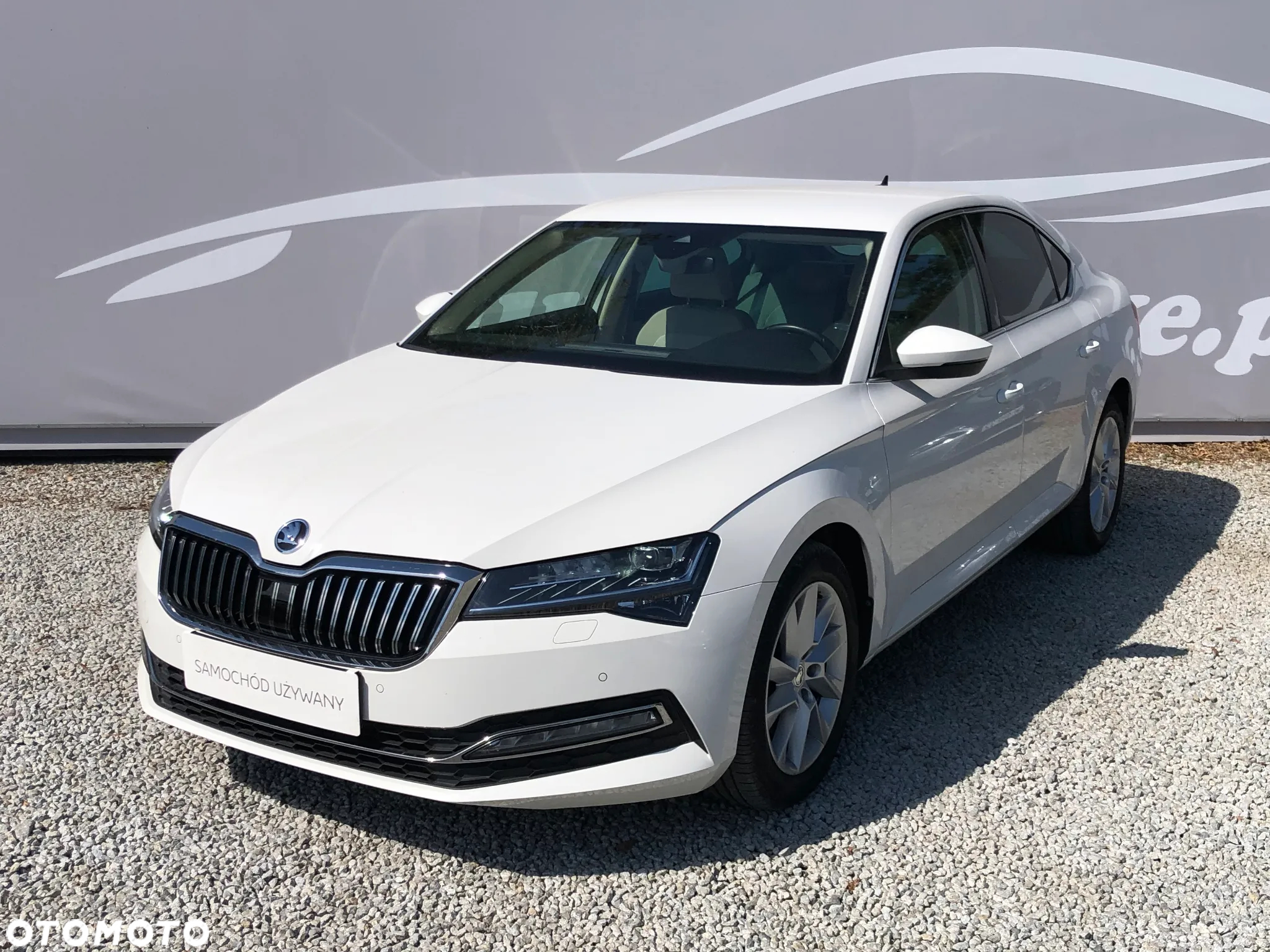 Skoda Superb 2.0 TDI SCR Style DSG - 3