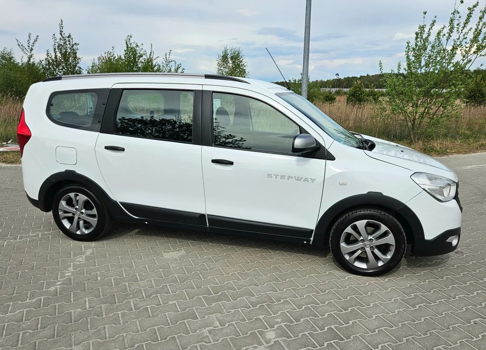 Dacia Lodgy dCi 110 Stepway 2015