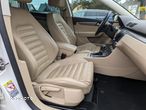 Volkswagen Passat 2.0 TDI Comfortline DSG - 25