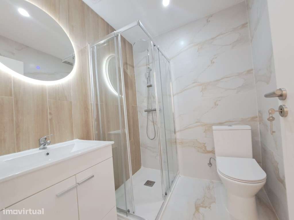 Apartamento T2 para venda em Forte da Casa (junto ao Alverca Park) ...-18