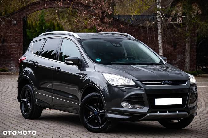 Ford Kuga - 12