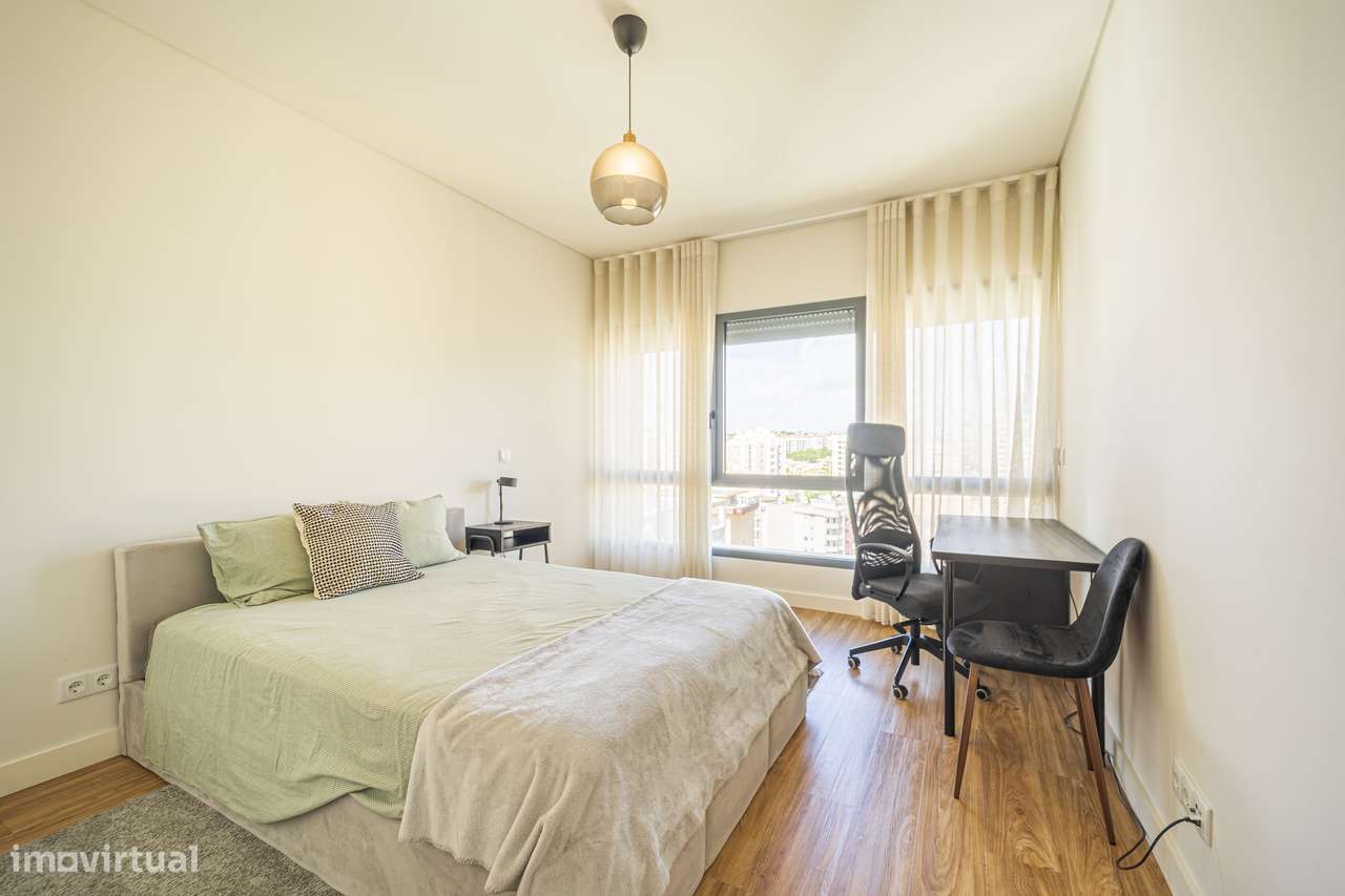T4 | 183 m² | Miraflores | Vistas Monsanto + Rio-27