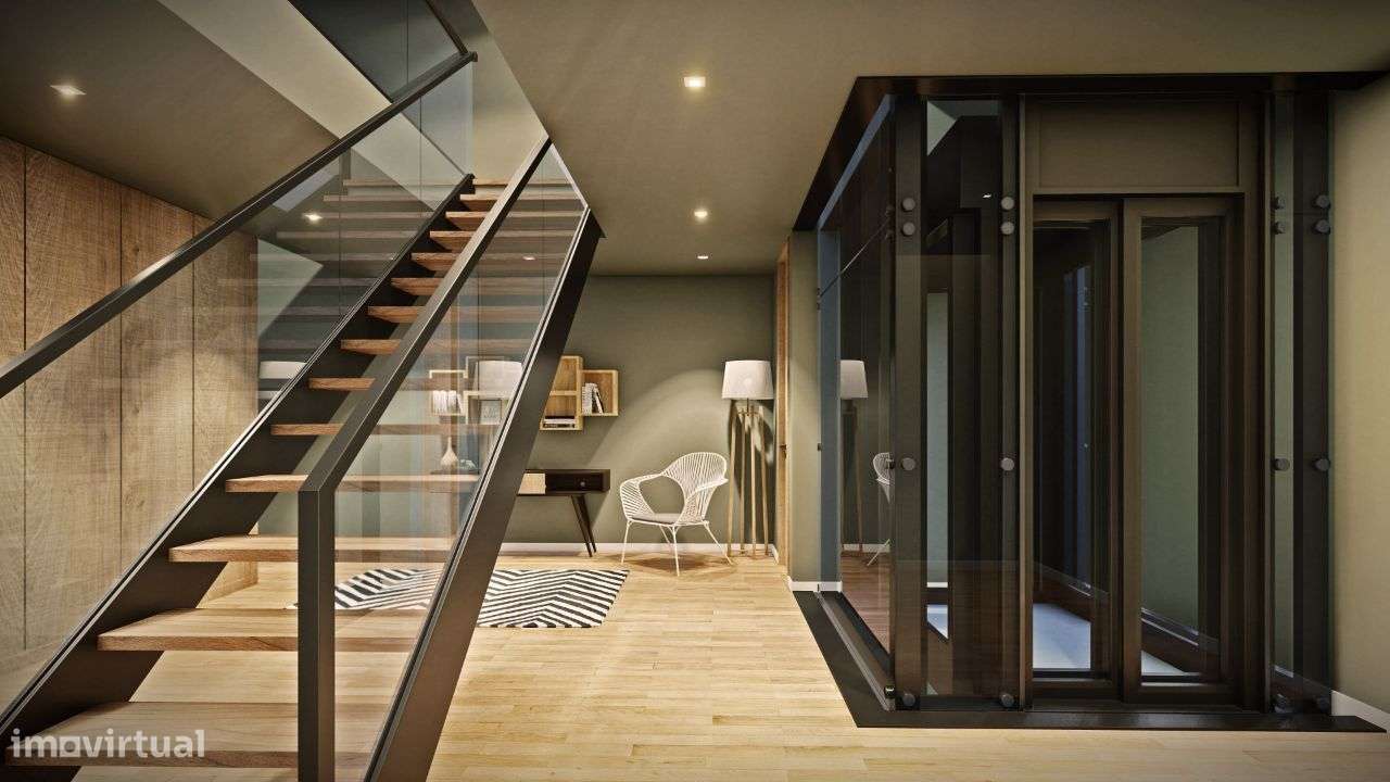 Lote de terreno na Costa.-35