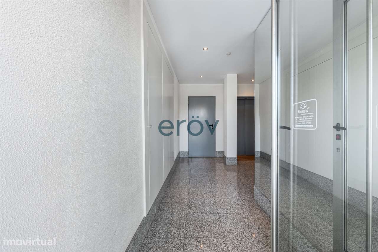 Apartamento T3 C/ 2 Suites em Gondomar-24