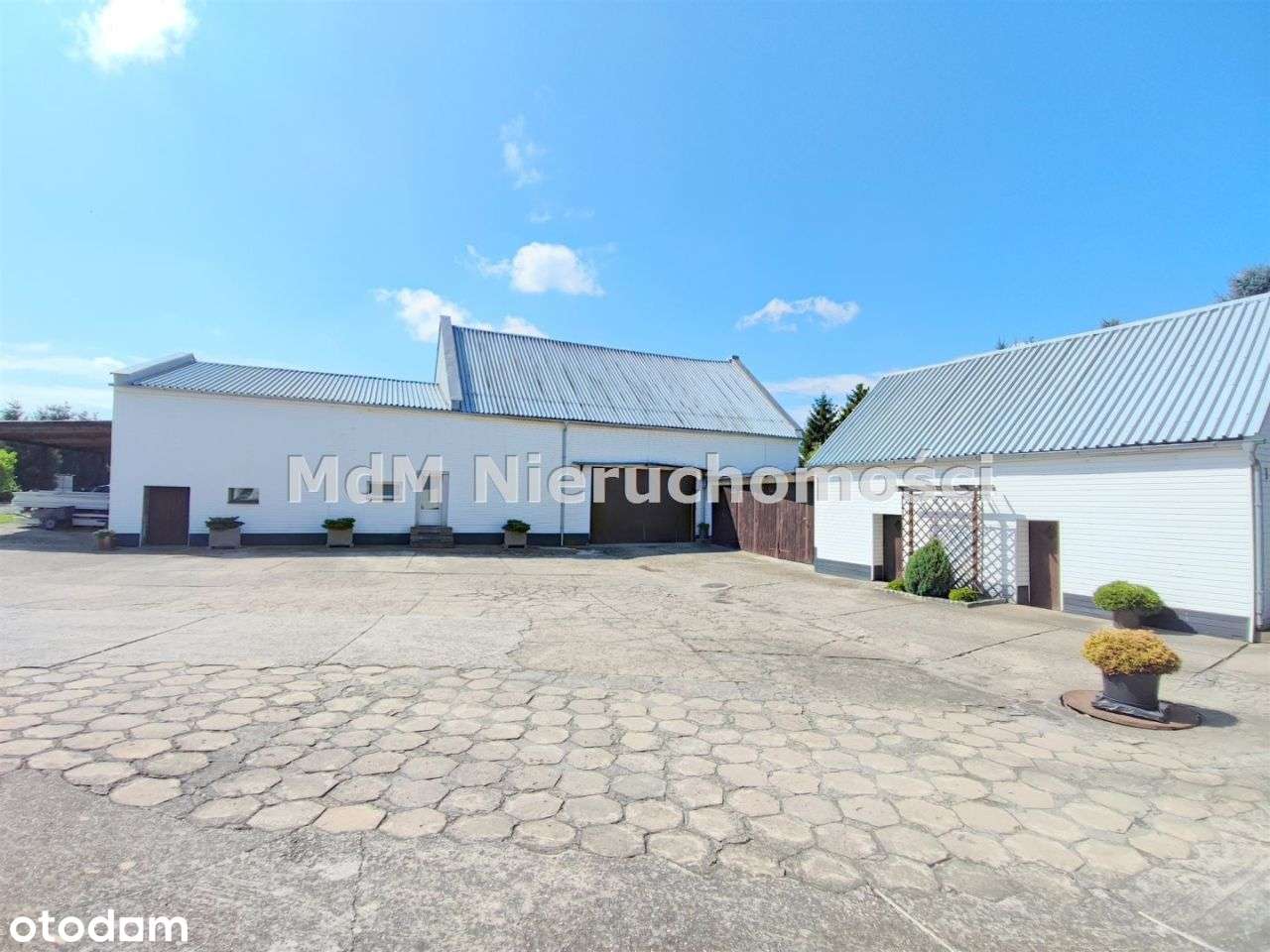 Dwa domy plus zaplecze, kompleks do życia i firma-8