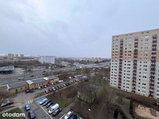 Na sprzedaż kawalerka os. Zwycięstwa 318 tys.-6