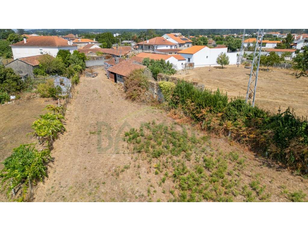 Moradia em pedra para venda em Valença - Grande imagem: 4/10