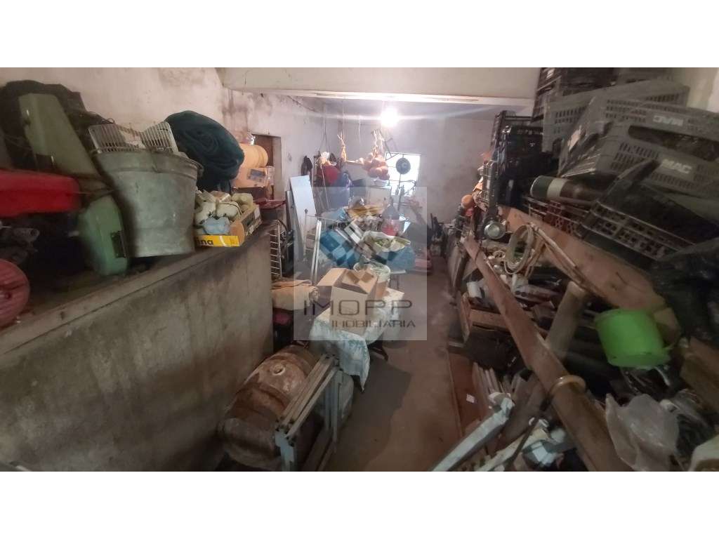 Fabulosa propriedade na zona centro do país com mais de 4.000m2 e m...-29