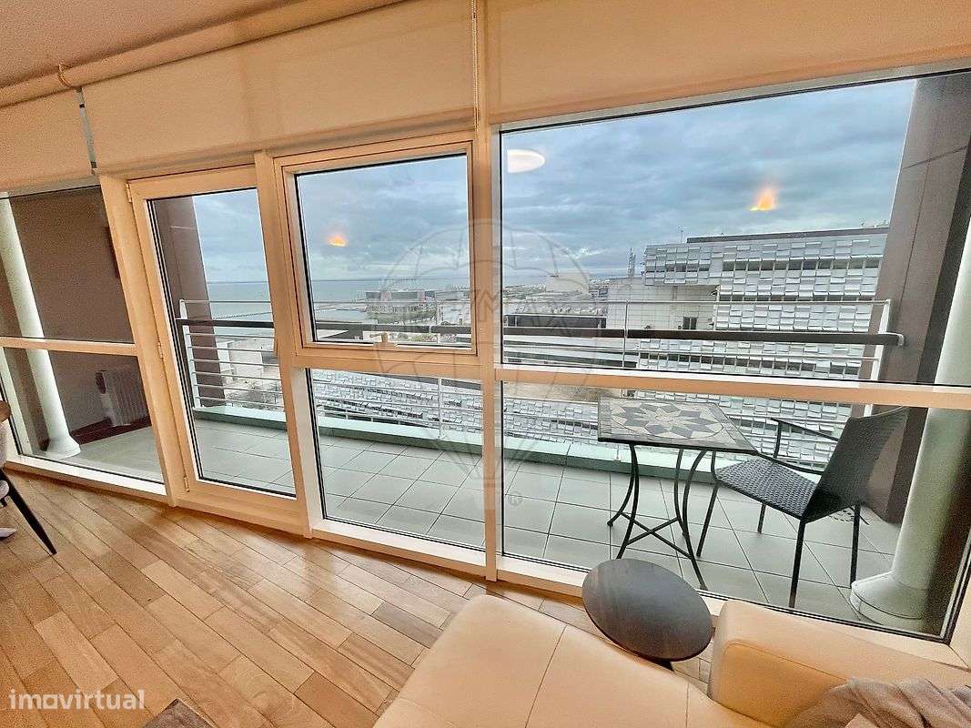 Apartamento T1 para arrendamento - Grande imagem: 4/22