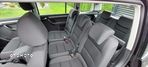 Volkswagen Touran 1.6 TDI DPF BlueMot Comfortline - 23