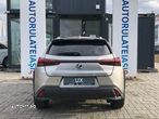 Lexus UX 250h 2.0L HEV 20H- (178 HP) 4X4 CVT Luxury - 9