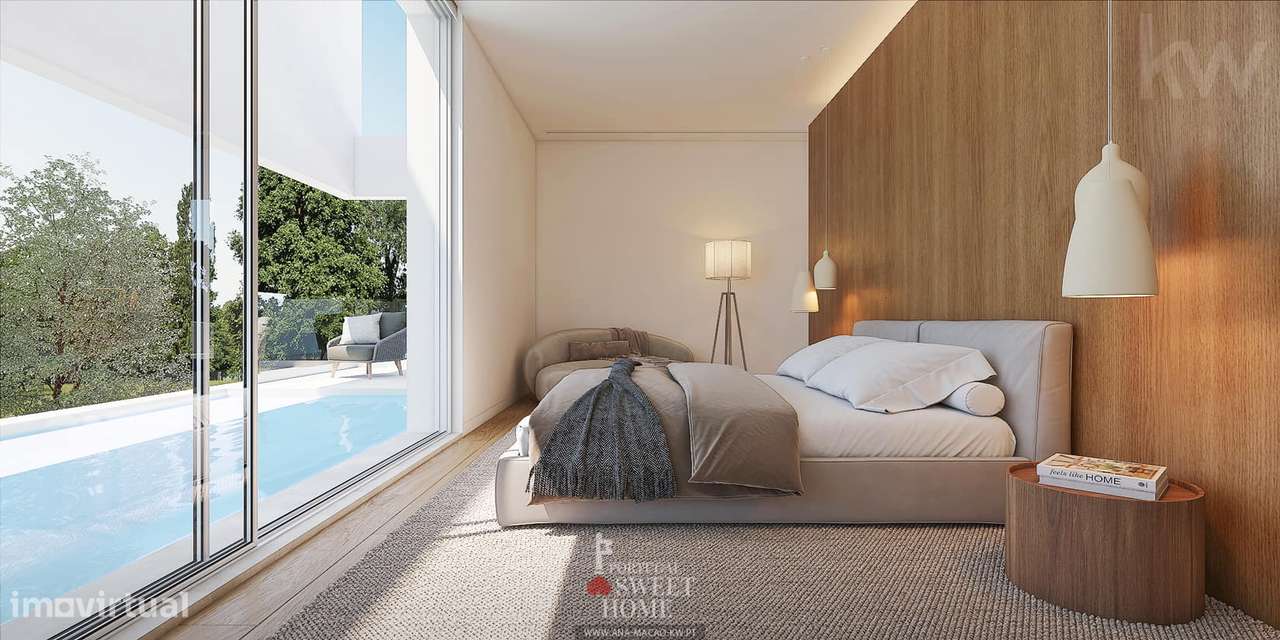 Moradia de Luxo T5, com Piscina e Garagem para 2 viaturas-14