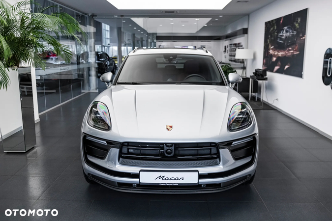 Porsche Macan Standard - 4