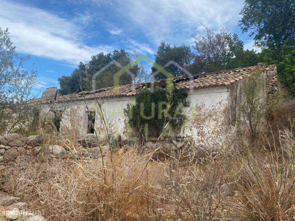 Ruína com Vista Mar Panorâmica em Alcaria Cova, Estoi - Grande imagem: 1/10