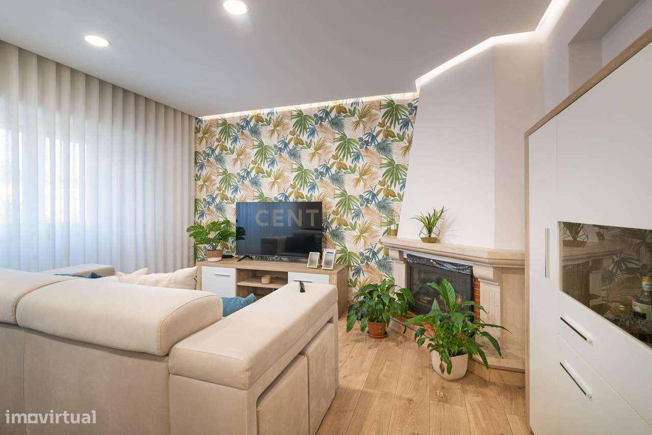 Um lar onde a luz e o conforto se encontram - Grande imagem: 4/27