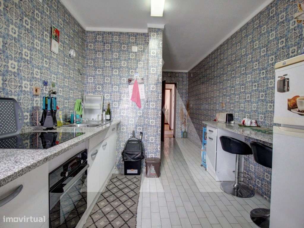 Apartamento T2, mobilado no centro de Oliveira do Bairro - Grande imagem: 2/23