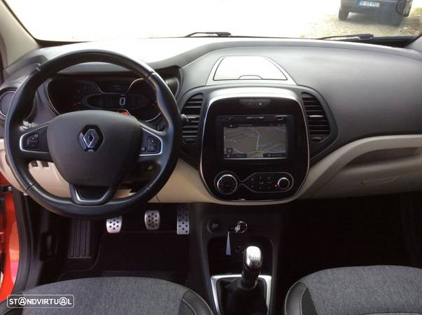 Renault Captur 1.5 dCi Exclusive - 33