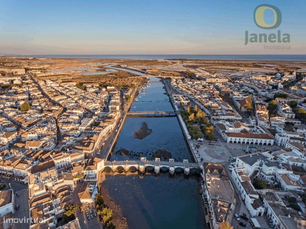 Terreno com 21,8 hectares, com potencial construtivo total de 76.02... - Grande imagem: 3/3