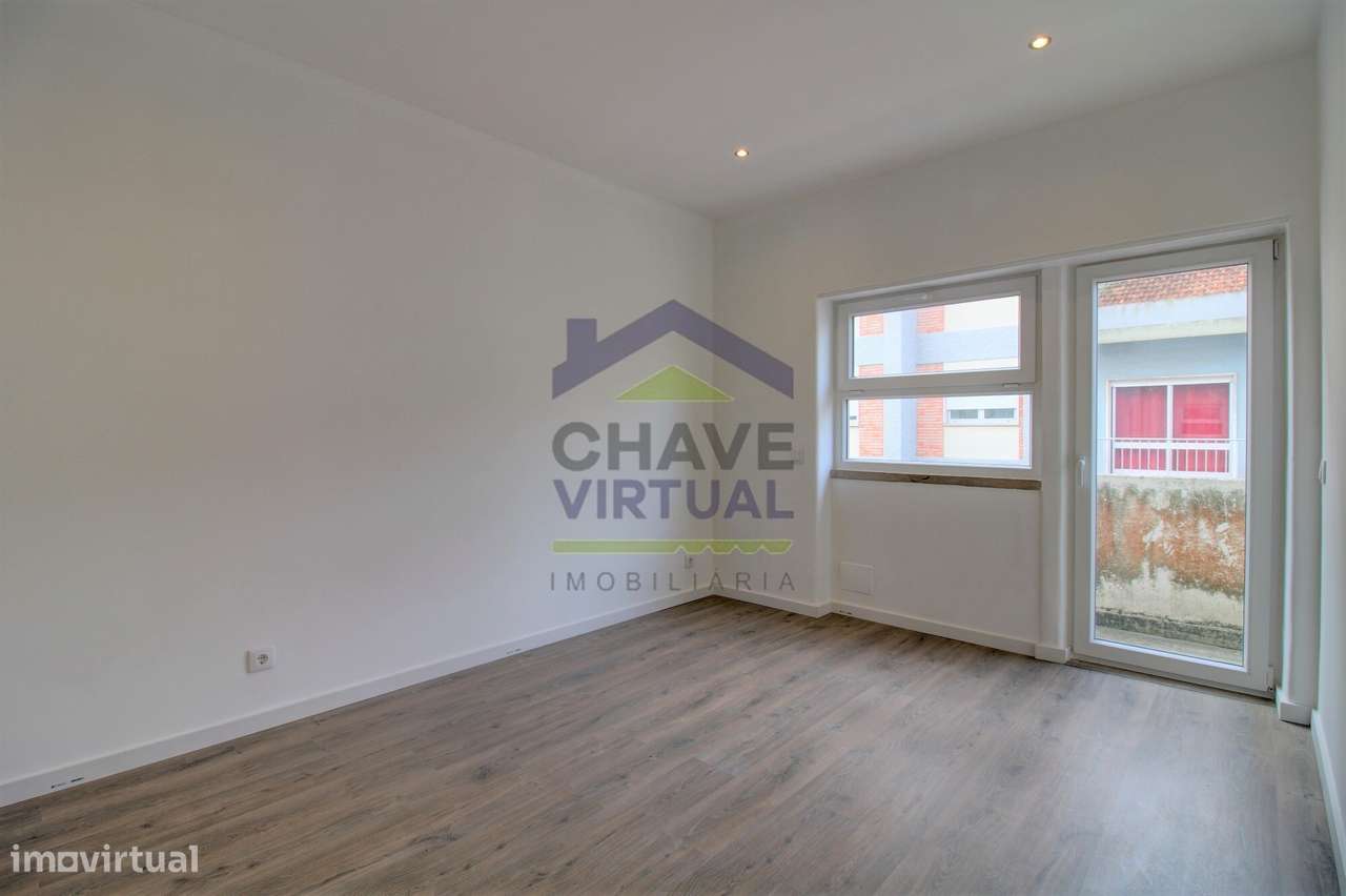 Excelente Apartamento T3 - Centro Caldas da Rainha-24