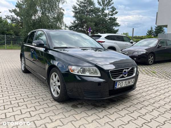 Volvo V50 D2 - 1