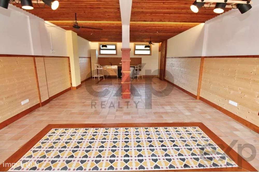 "Loja Comercial na Vibrante Fuseta, Faro" - Grande imagem: 5/12